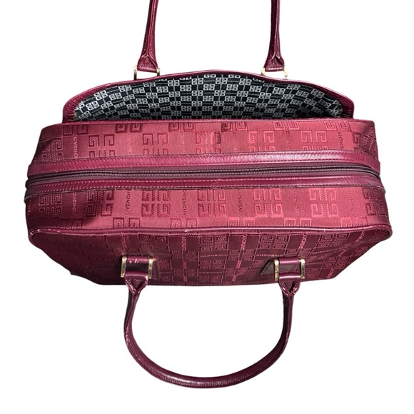 GIVENCHY Rare travel bag - Picture 3 of 16